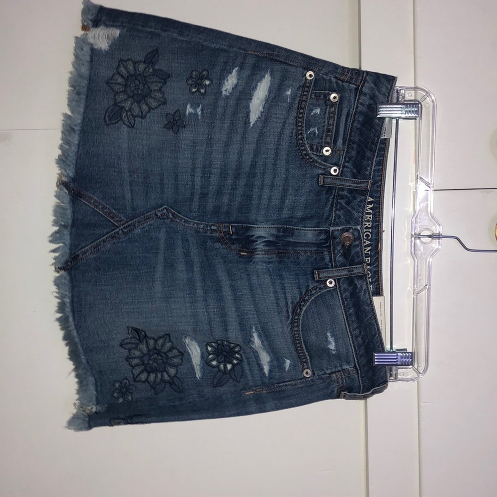 American Eagle mini skirt
